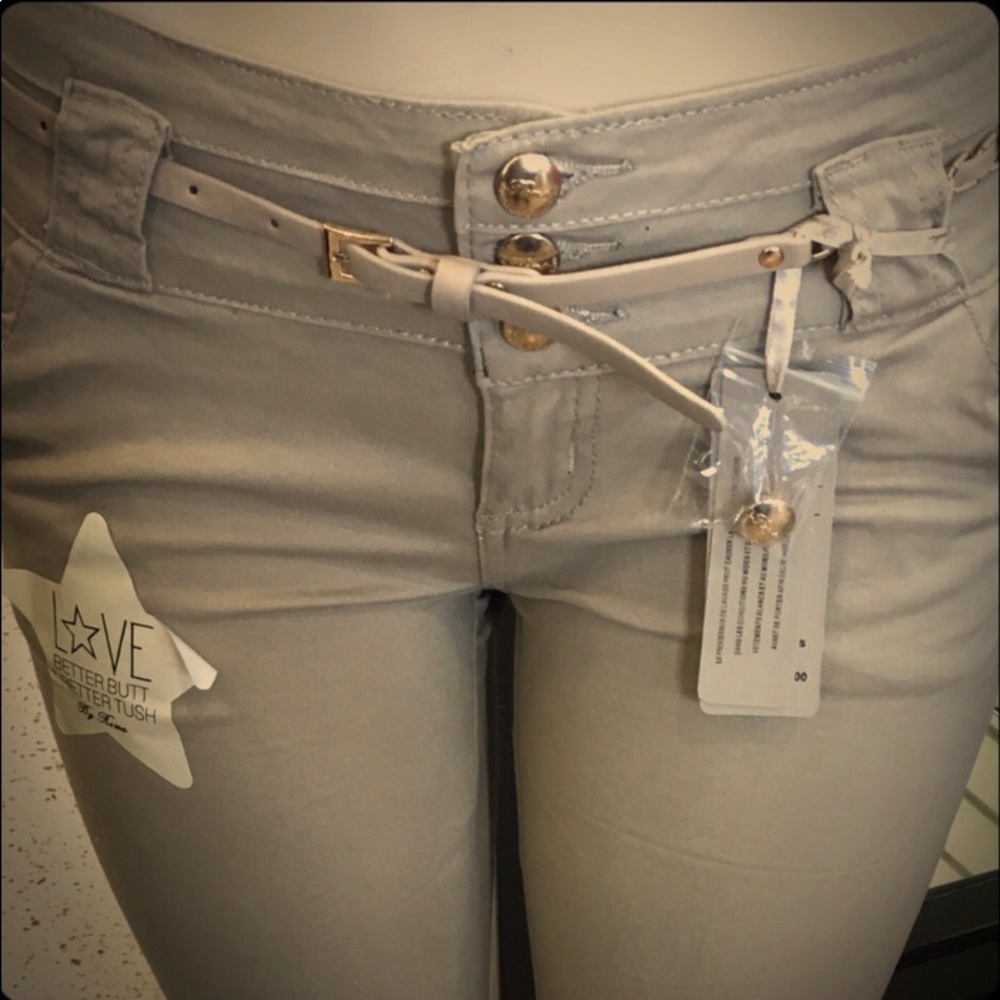 NWT Roma Stretchy Skinny Khaki Pants Jrs. Sz.9 💖